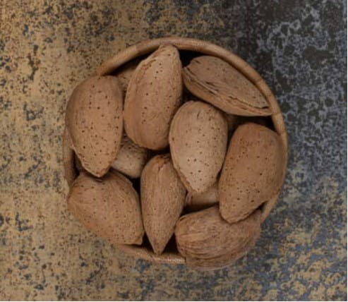 تصویر 3 از فروش بادام درختی سنگی + قیمت خرید به صرفه
